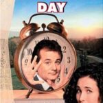 사랑의 블랙홀(Groundhog Day,1993):반복되는 하루에 갇혀 진정한 사랑과 이타적인 삶을 깨닫게 되는 로맨틱 코미디
